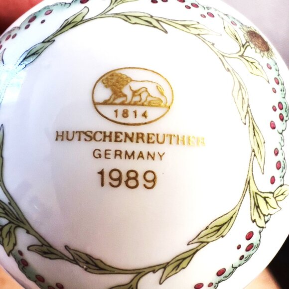 1989 Hutschenreuther Germany Porcelain Ornament Golden Lion Crest, Floral - Picture 2 of 8